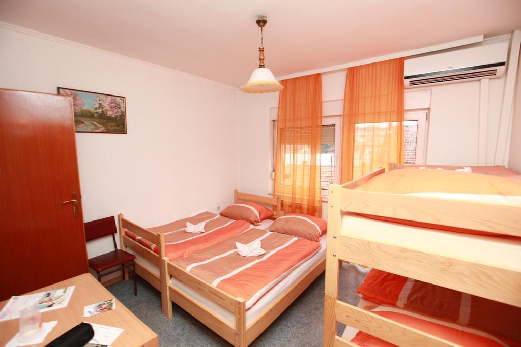 Hostel Cuba Banja Luka Exterior photo